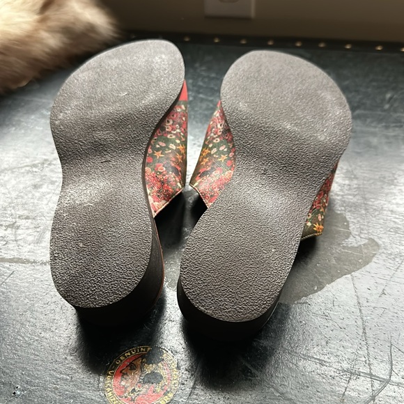 Jeon Gustav Klimt mules - Picture 5 of 7